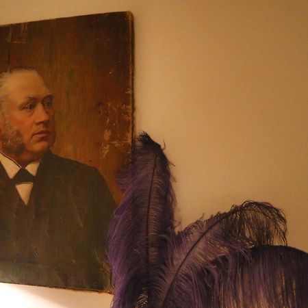 Goete'S B&B Tumba Buitenkant foto
