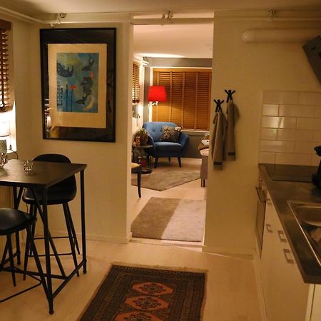 Goete'S B&B Tumba Buitenkant foto