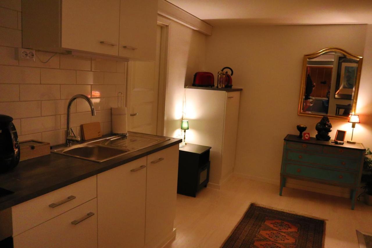Goete'S B&B Tumba Buitenkant foto