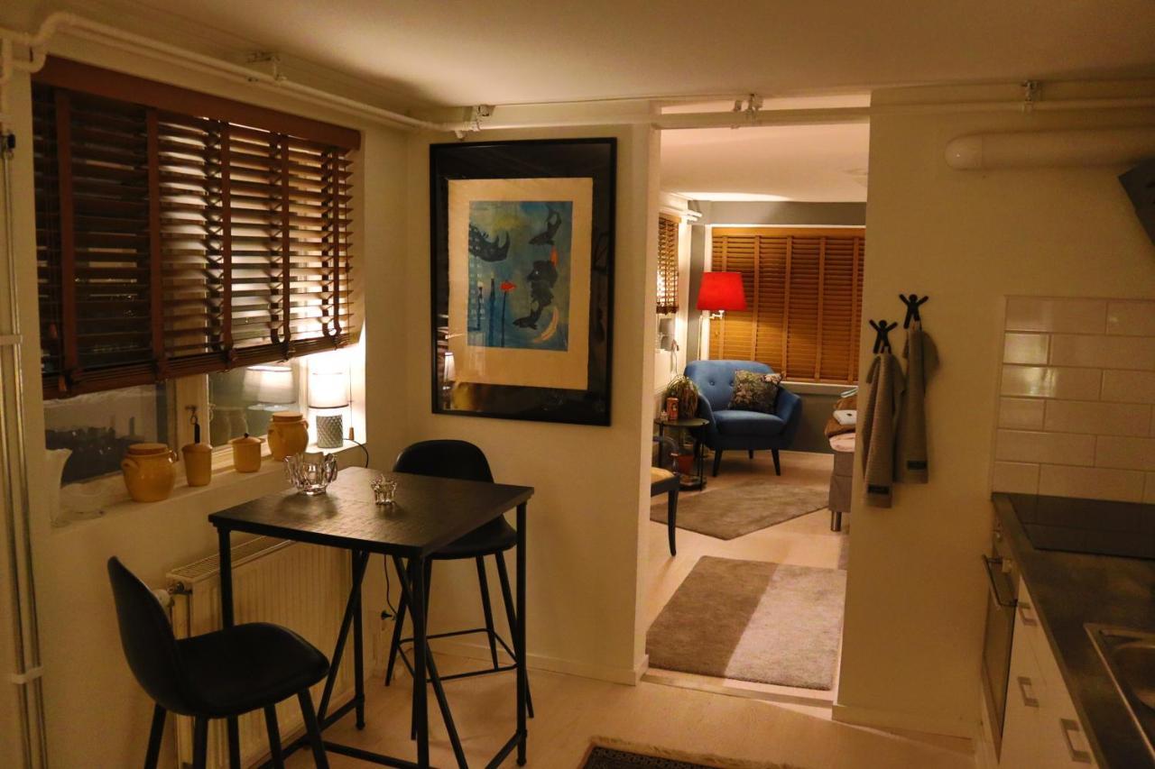 Goete'S B&B Tumba Buitenkant foto